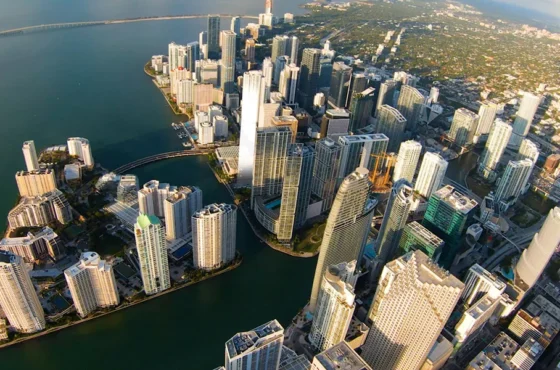 619 Brickell Residences Brickell / 2030